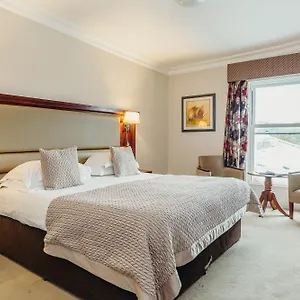 Crown By Compass Hospitality Отель
