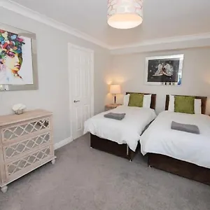 Apartment Pelican-stylish 2-bed Close To & Town, Scarborough
